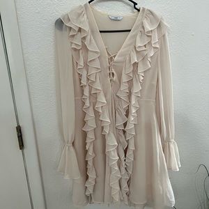 J.ing ruffled white long sleeve chiffon dress
